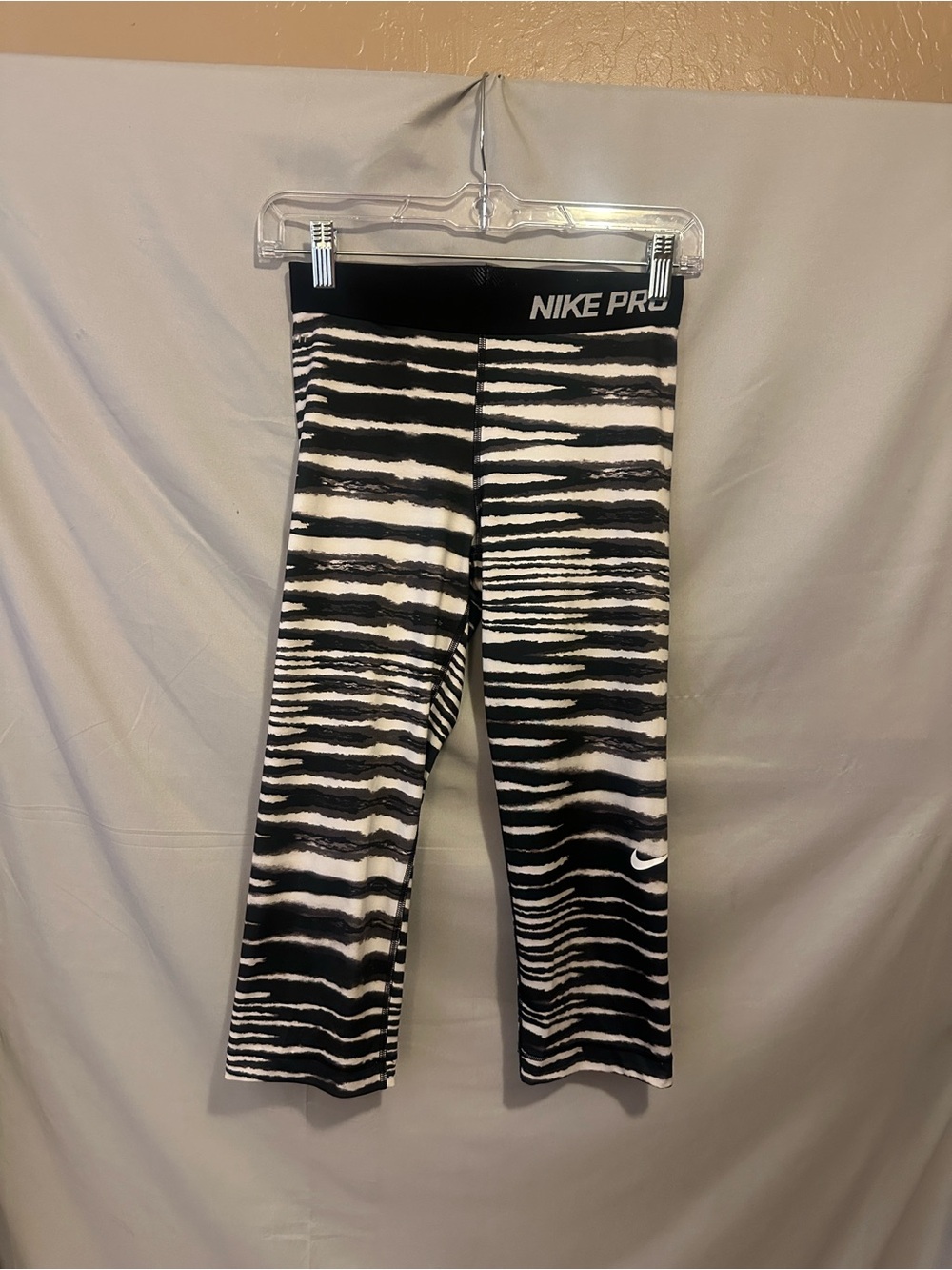 Nike Pro Black & White Zebra Print Capri Leggings